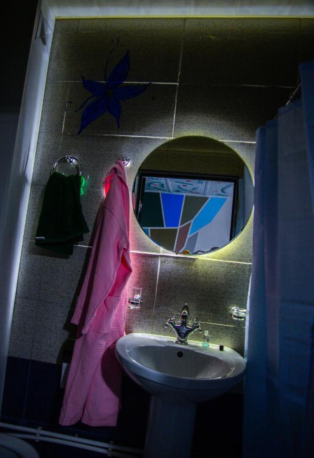 Paxlava Guesthouse & Restaurant ディリジャン エクステリア 写真