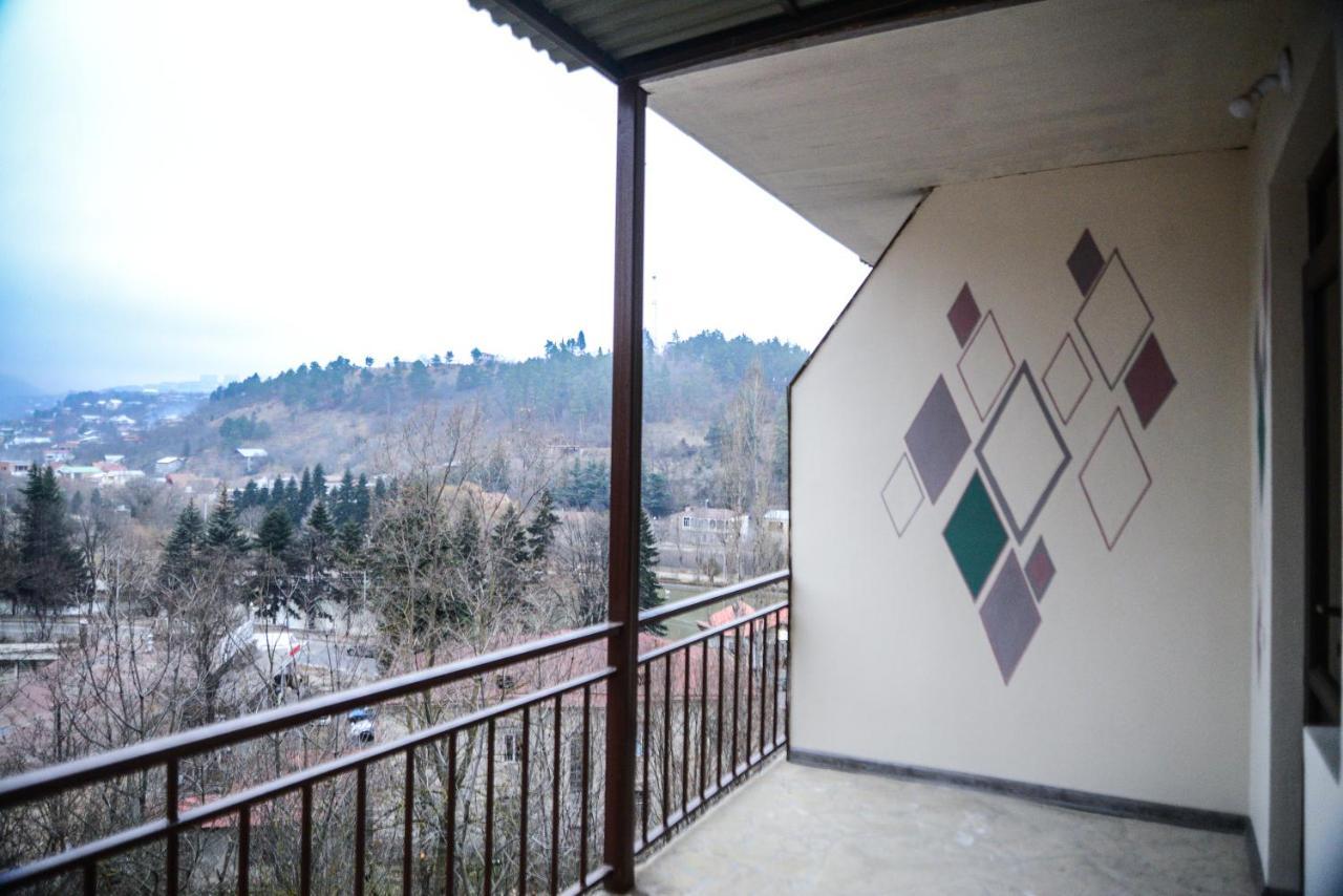 Paxlava Guesthouse & Restaurant ディリジャン エクステリア 写真