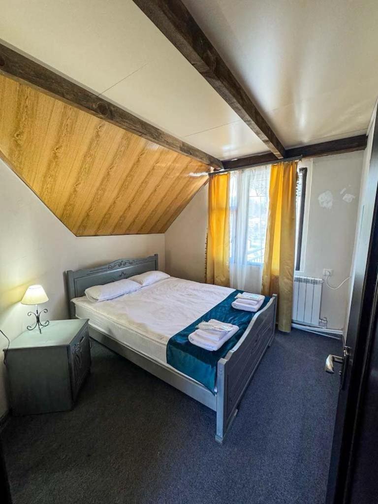 Paxlava Guesthouse & Restaurant ディリジャン エクステリア 写真