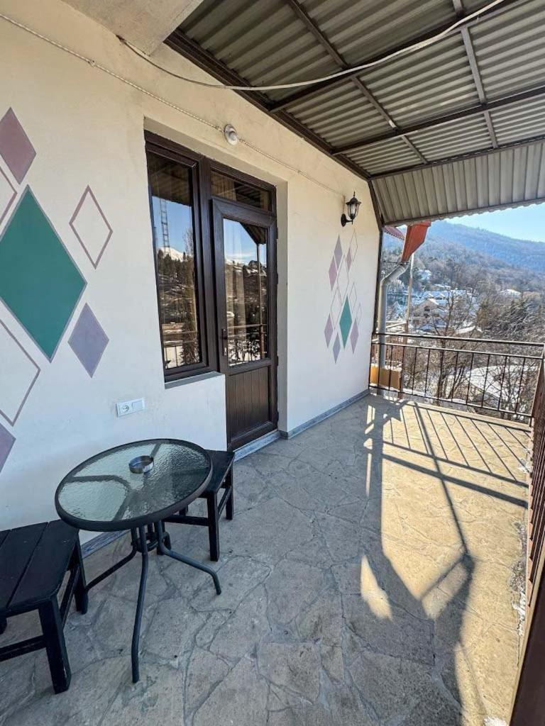 Paxlava Guesthouse & Restaurant ディリジャン エクステリア 写真